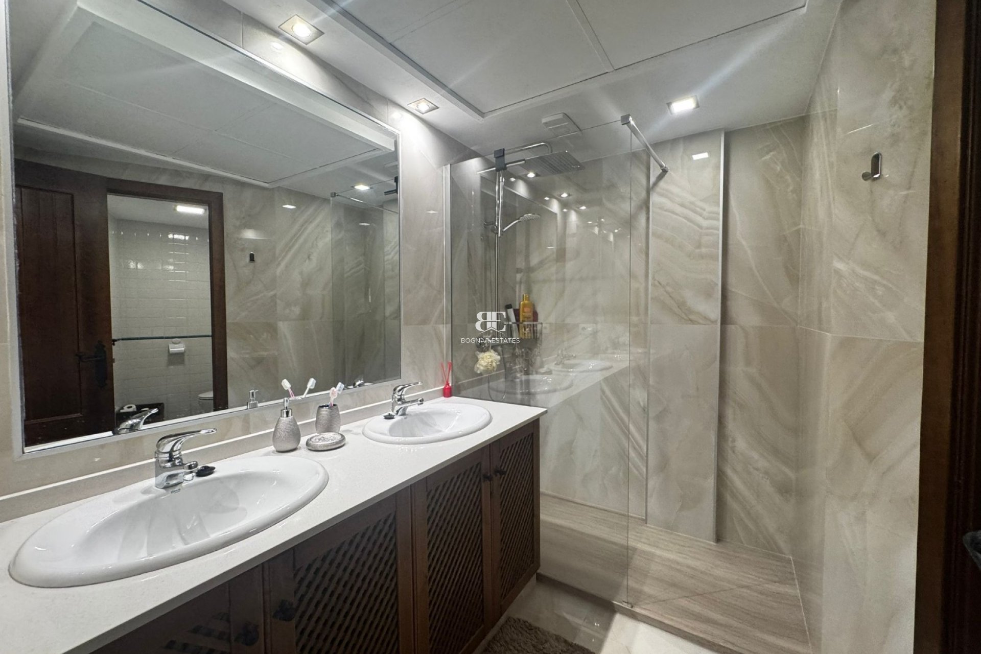 Wiederverkauf - apartment -
Torrevieja - Punta Prima