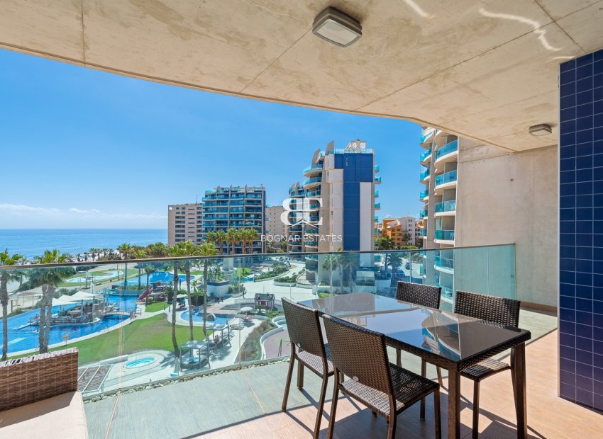 Wiederverkauf - apartment -
Torrevieja - Punta Prima