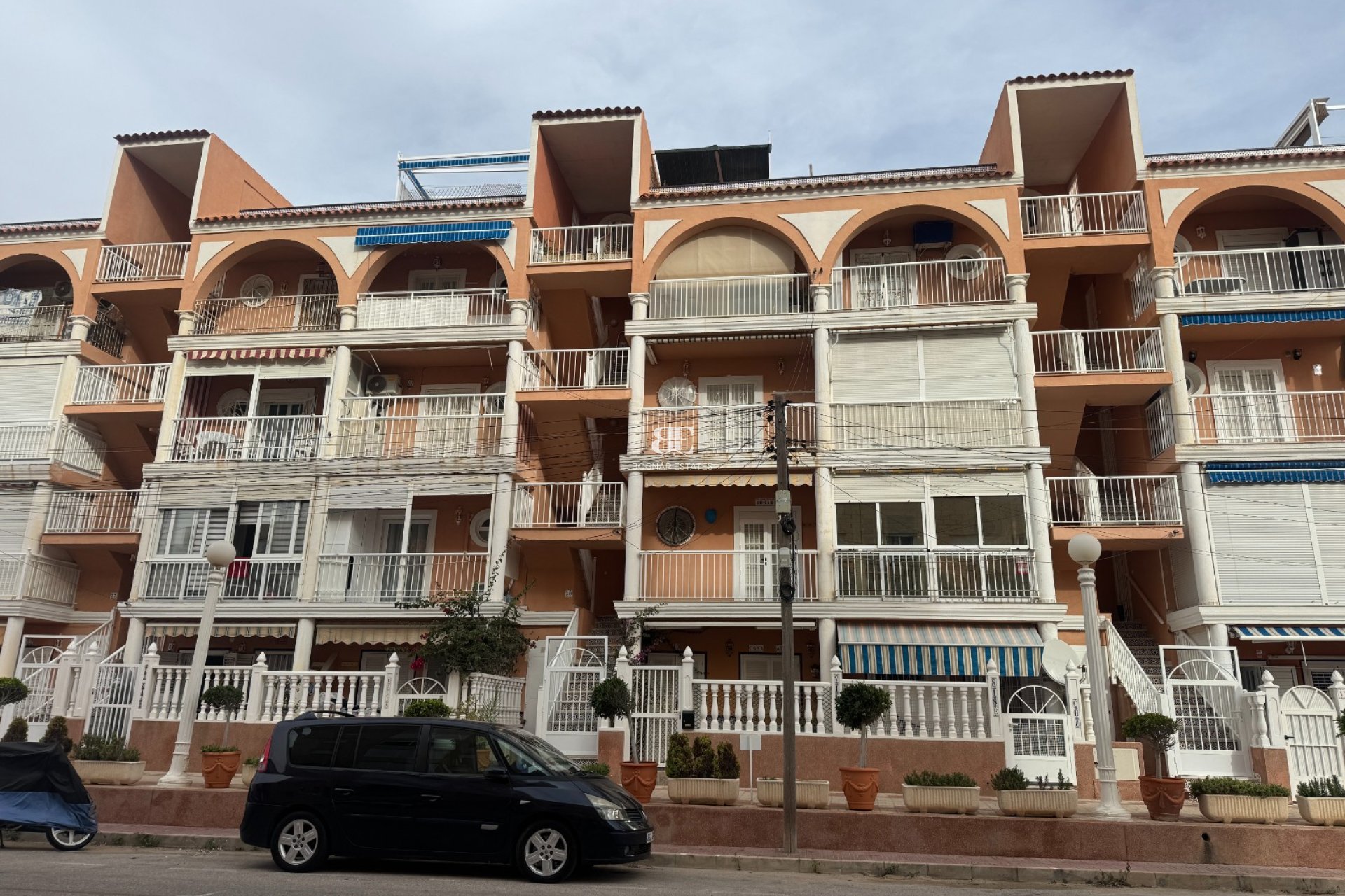 Wiederverkauf - apartment -
Torrevieja - Torre la mata