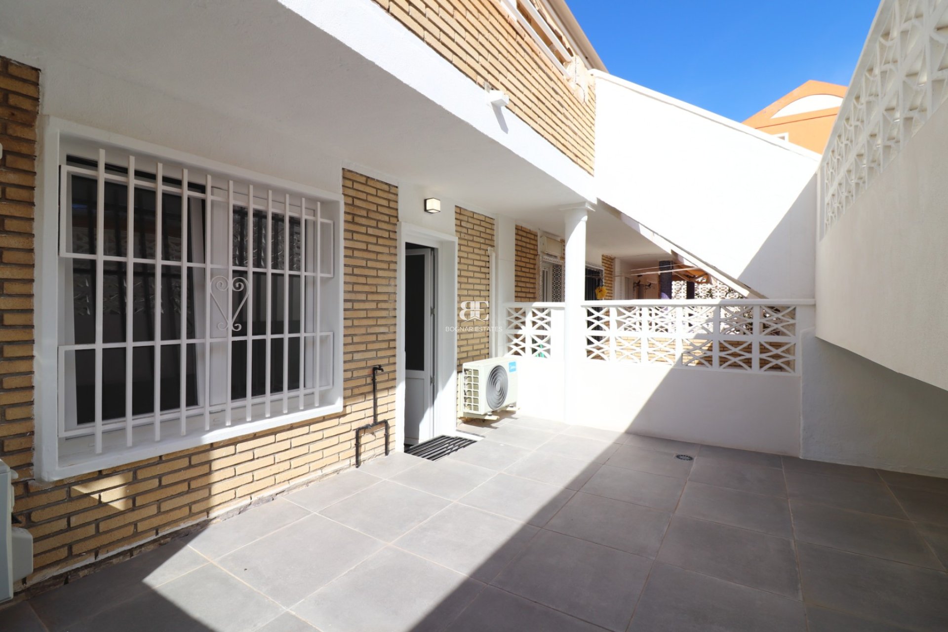 Wiederverkauf - apartment -
Torrevieja - Torre la mata