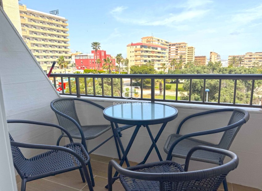 Wiederverkauf - apartment -
Torrevieja - Torrelamata - La Mata
