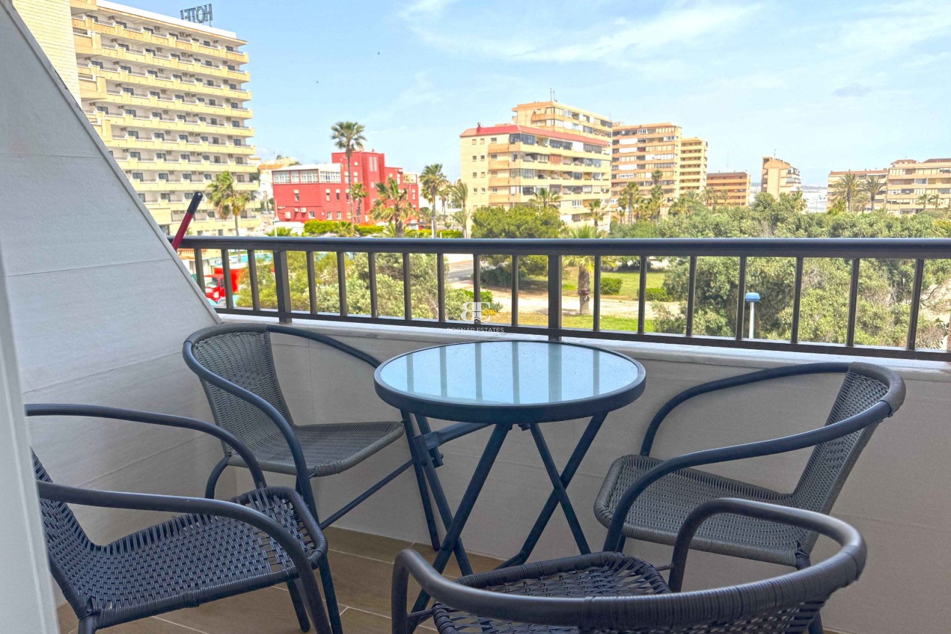 Wiederverkauf - apartment -
Torrevieja - Torrelamata - La Mata