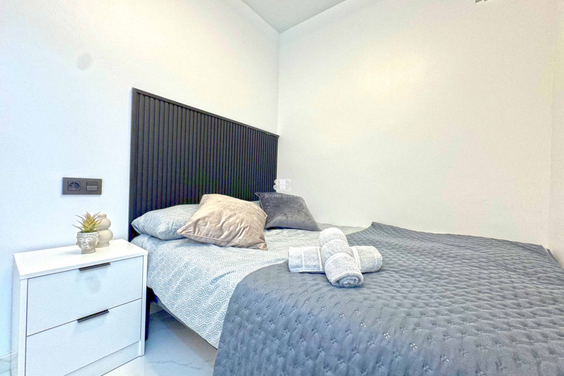Wiederverkauf - apartment -
Torrevieja - Torrelamata - La Mata