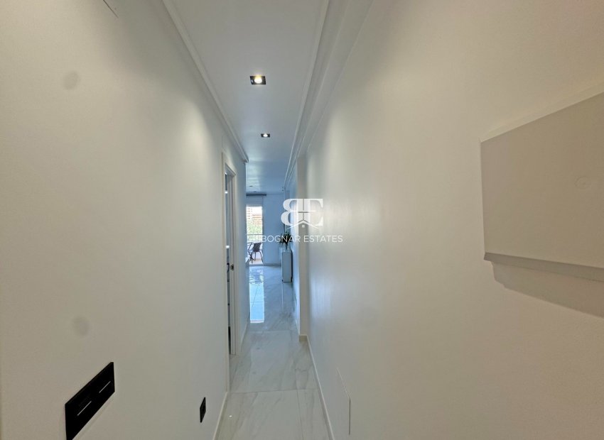 Wiederverkauf - apartment -
Torrevieja - Torrelamata - La Mata