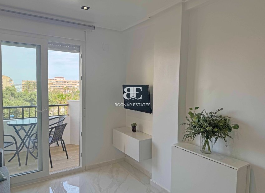 Wiederverkauf - apartment -
Torrevieja - Torrelamata - La Mata