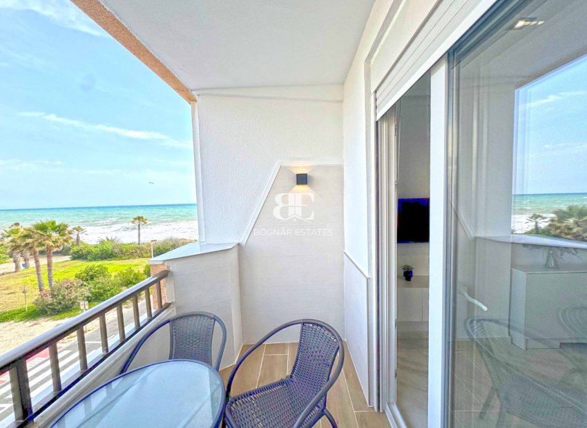 Wiederverkauf - apartment -
Torrevieja - Torrelamata - La Mata