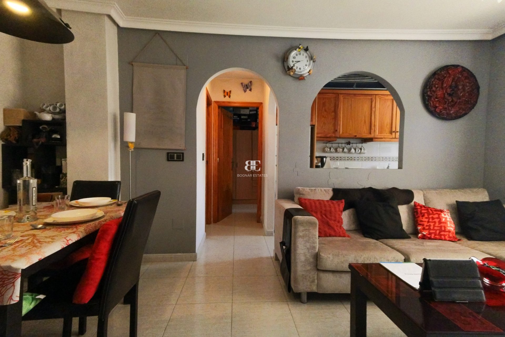 Wiederverkauf - apartment -
Torrevieja - Torrevieja Centro
