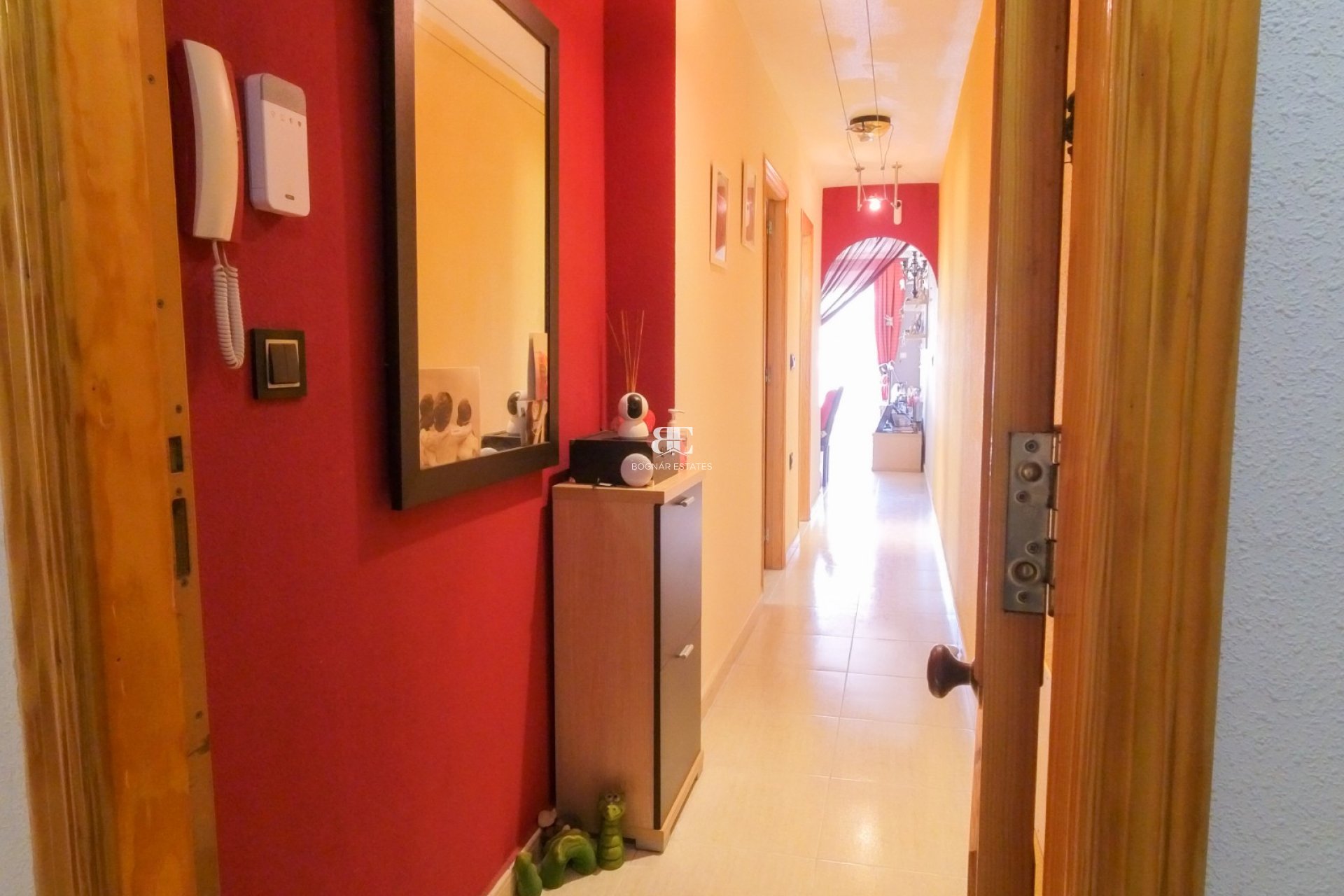 Wiederverkauf - apartment -
Torrevieja - Torrevieja Centro