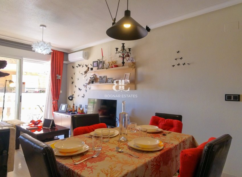 Wiederverkauf - apartment -
Torrevieja - Torrevieja Centro
