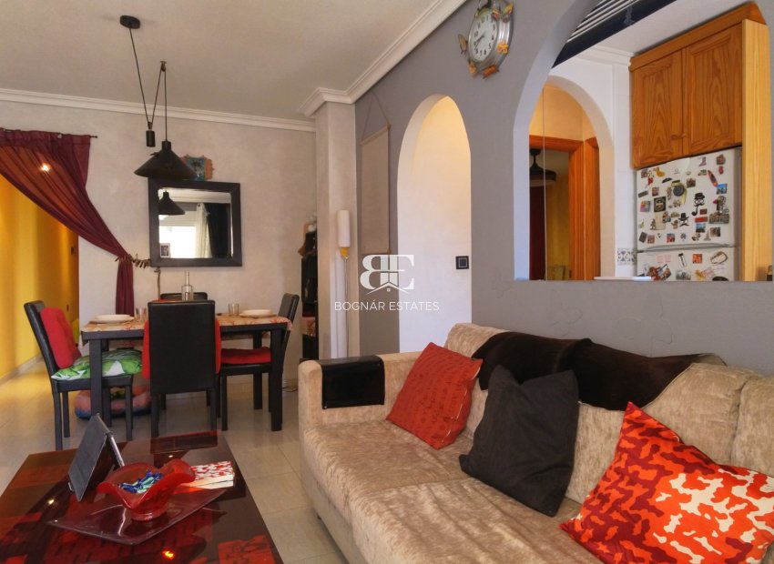 Wiederverkauf - apartment -
Torrevieja - Torrevieja Centro