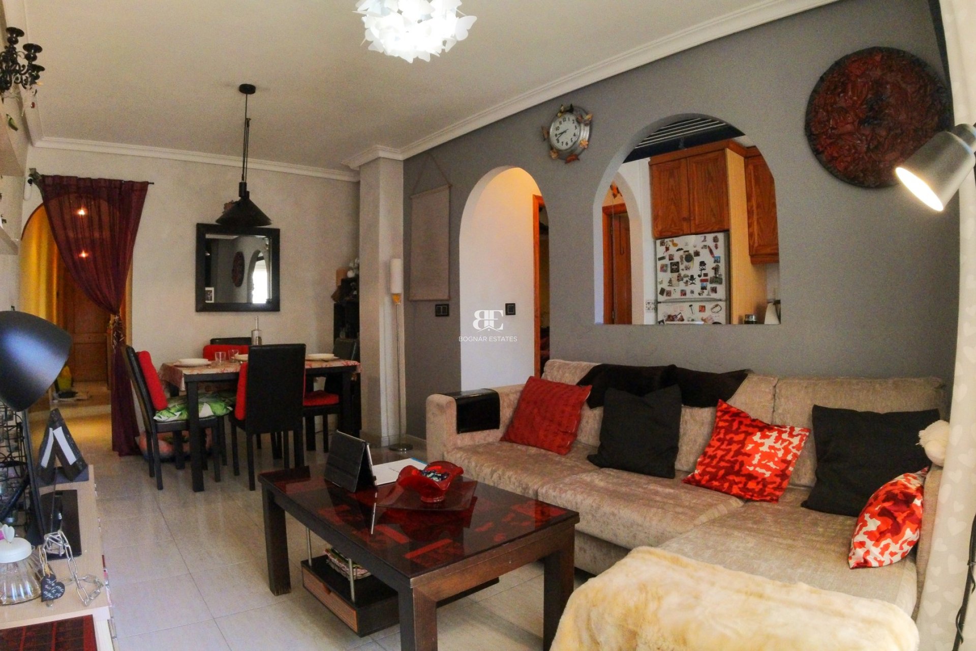Wiederverkauf - apartment -
Torrevieja - Torrevieja Centro