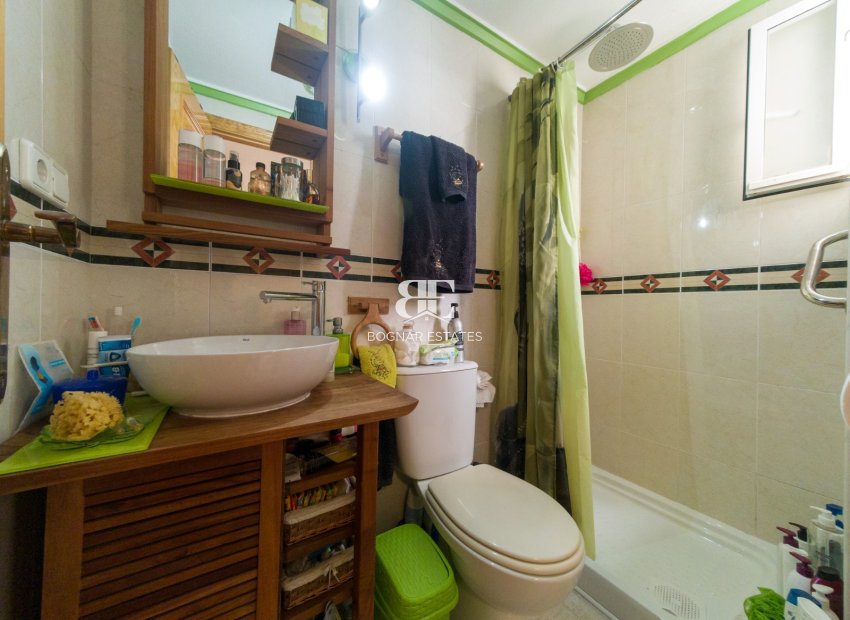 Wiederverkauf - apartment -
Torrevieja - Torrevieja Centro