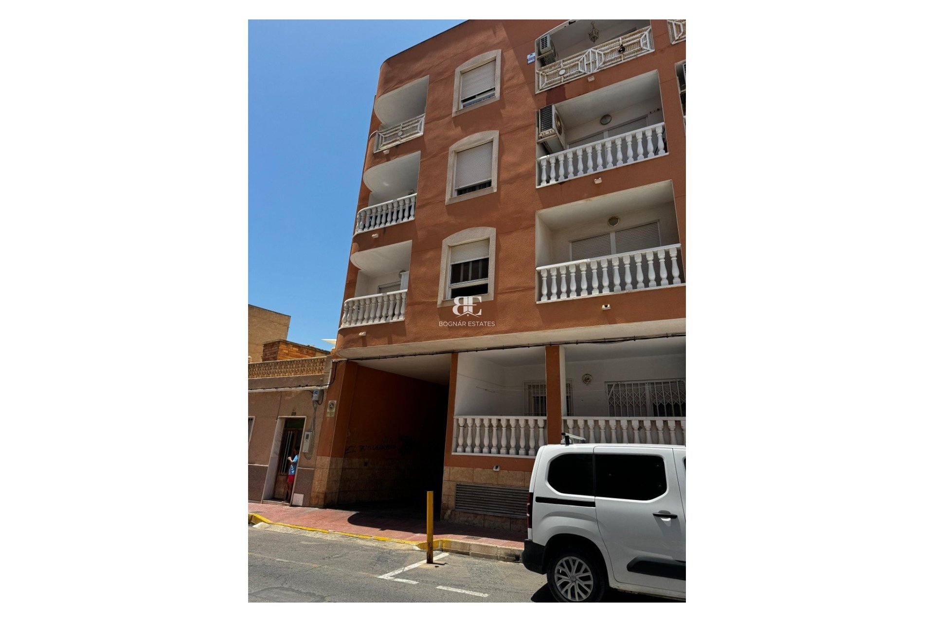 Wiederverkauf - apartment -
Torrevieja - Torrevieja Centro
