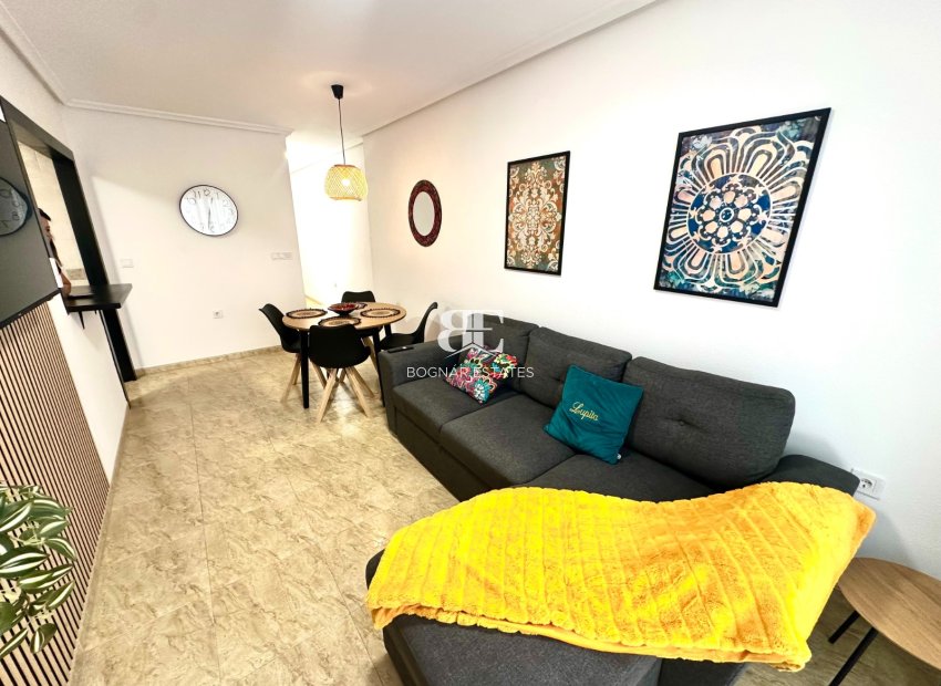 Wiederverkauf - apartment -
Torrevieja