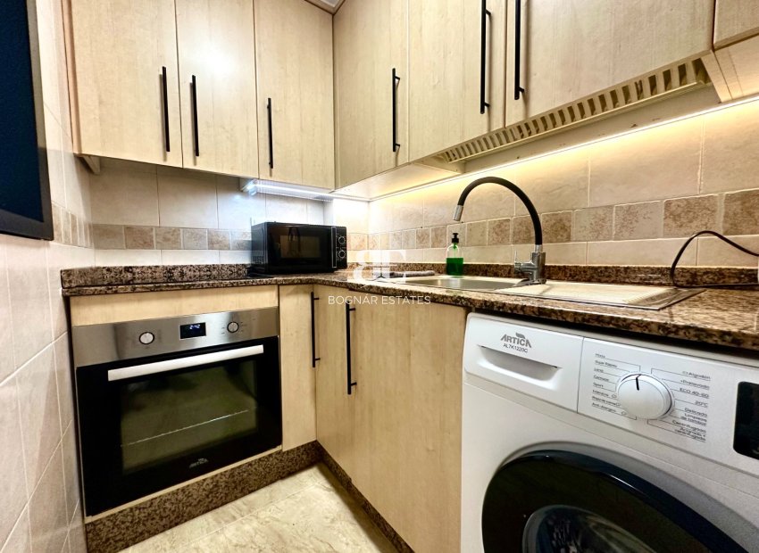 Wiederverkauf - apartment -
Torrevieja