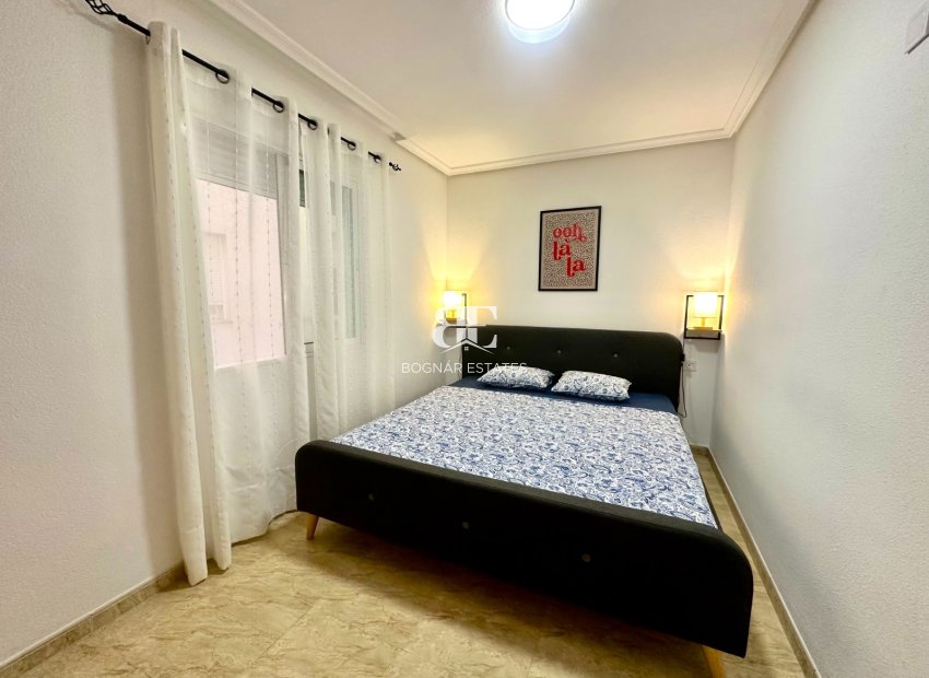 Wiederverkauf - apartment -
Torrevieja