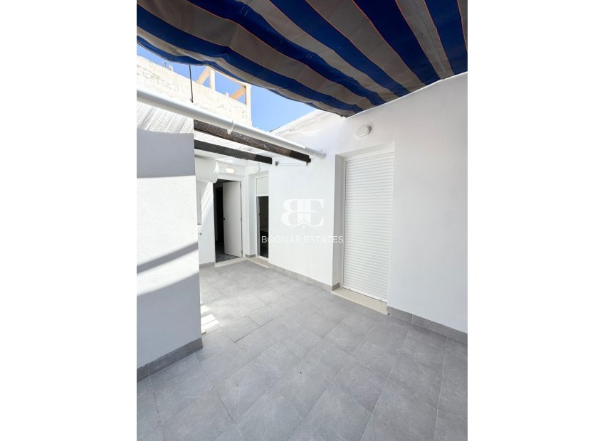 Wiederverkauf - apartment -
Torrevieja