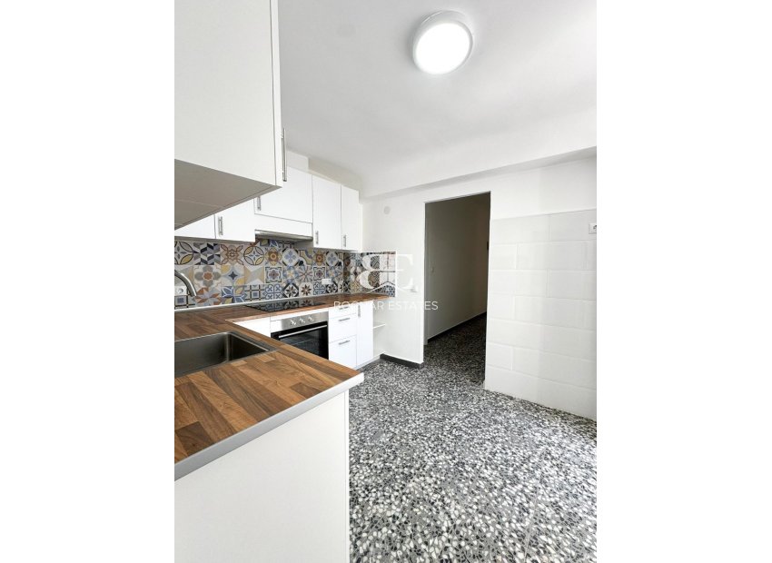 Wiederverkauf - apartment -
Torrevieja