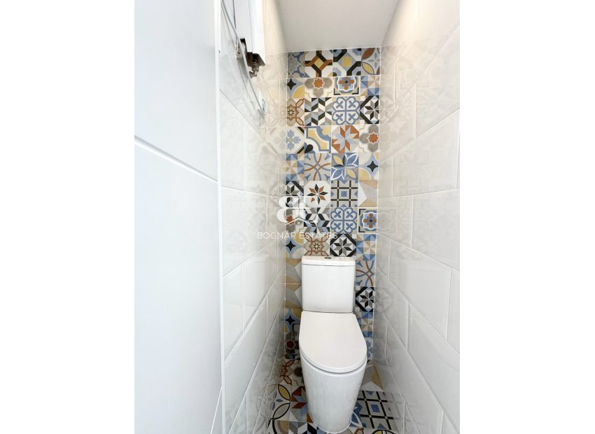Wiederverkauf - apartment -
Torrevieja