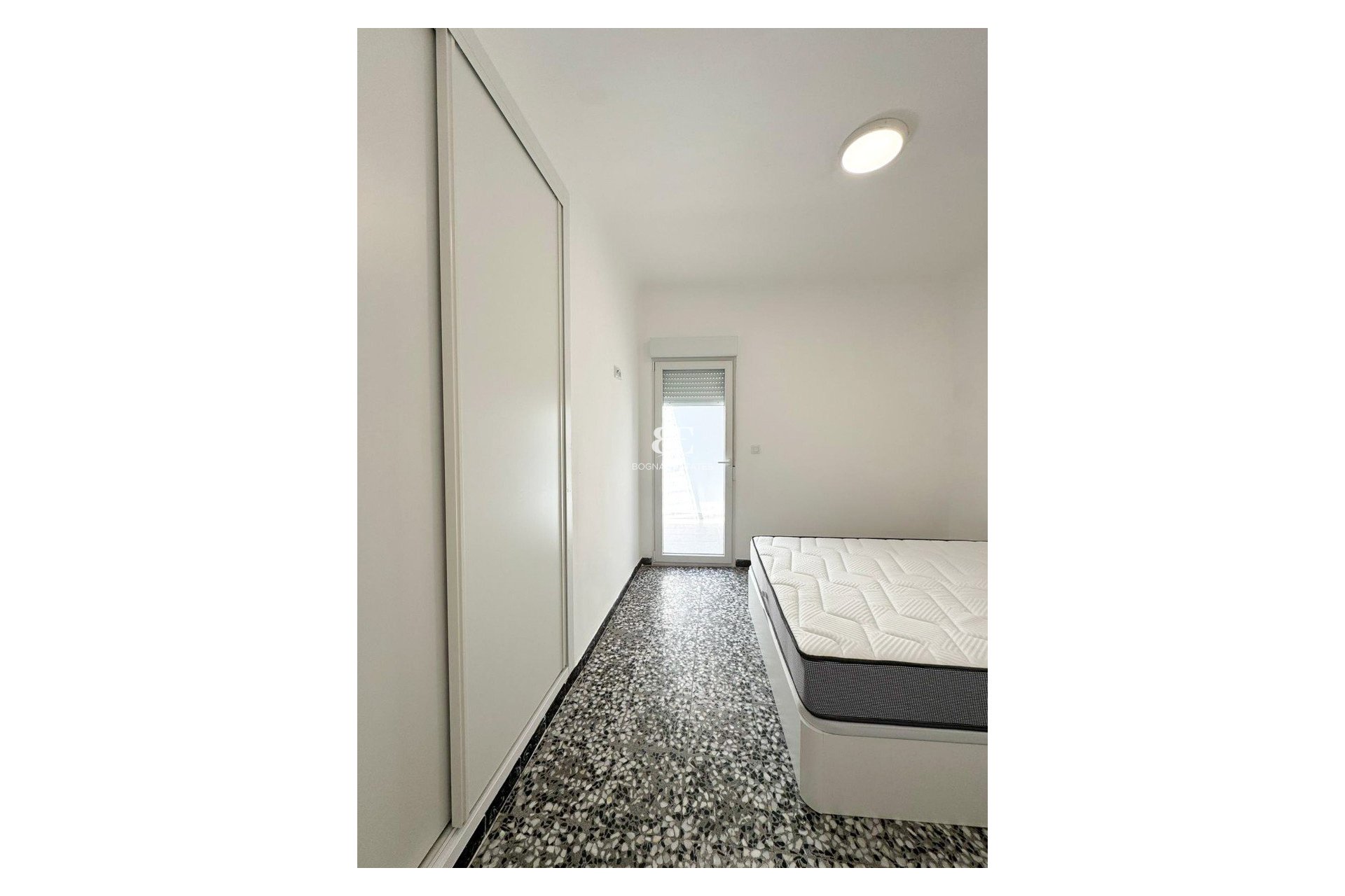 Wiederverkauf - apartment -
Torrevieja