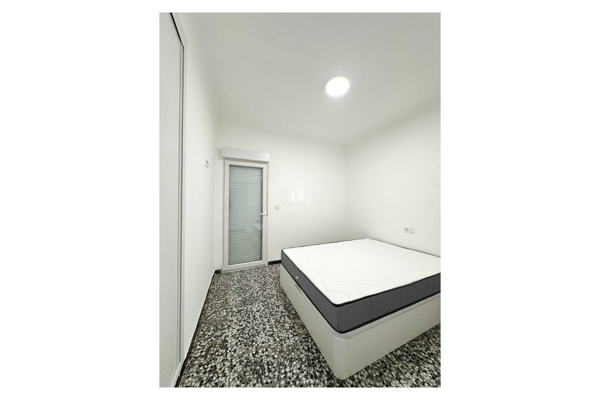 Wiederverkauf - apartment -
Torrevieja