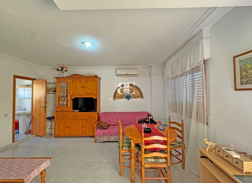 Wiederverkauf - apartment -
Torrevieja