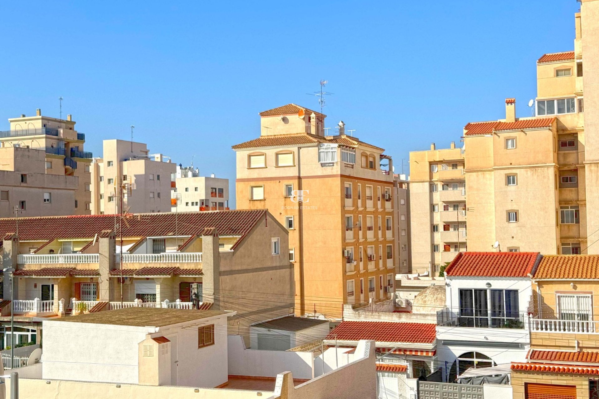 Wiederverkauf - apartment -
Torrevieja