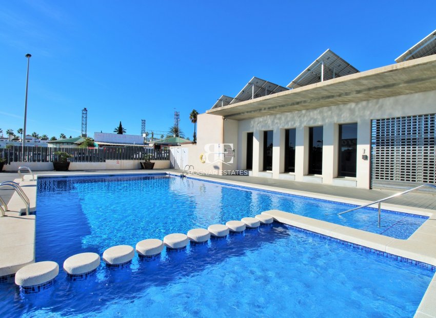 Wiederverkauf - apartment -
Villamartín - Los Dolses