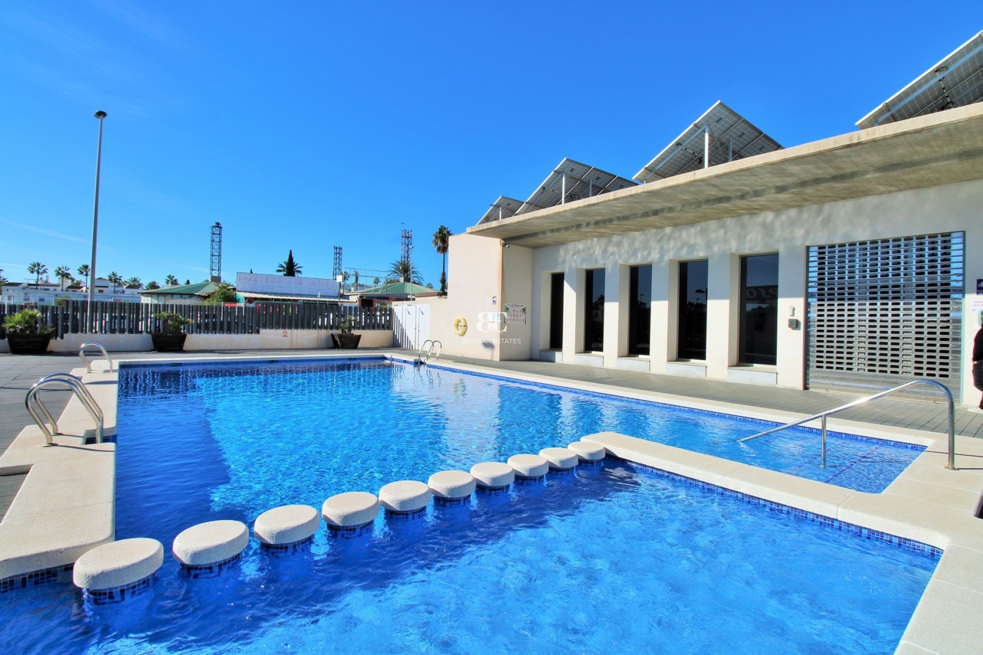 Wiederverkauf - apartment -
Villamartín - Los Dolses