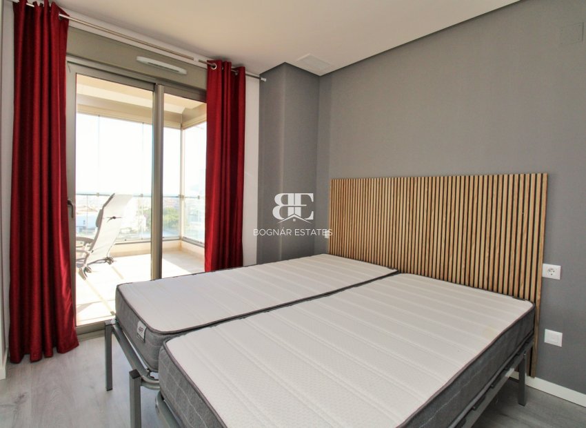 Wiederverkauf - apartment -
Villamartín - Los Dolses