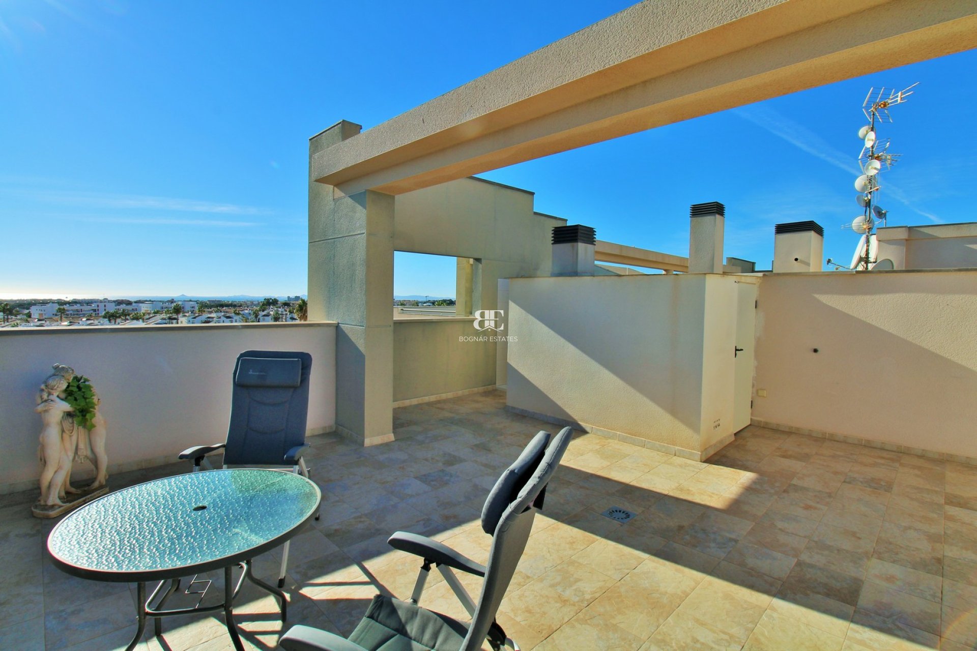 Wiederverkauf - apartment -
Villamartín - Los Dolses