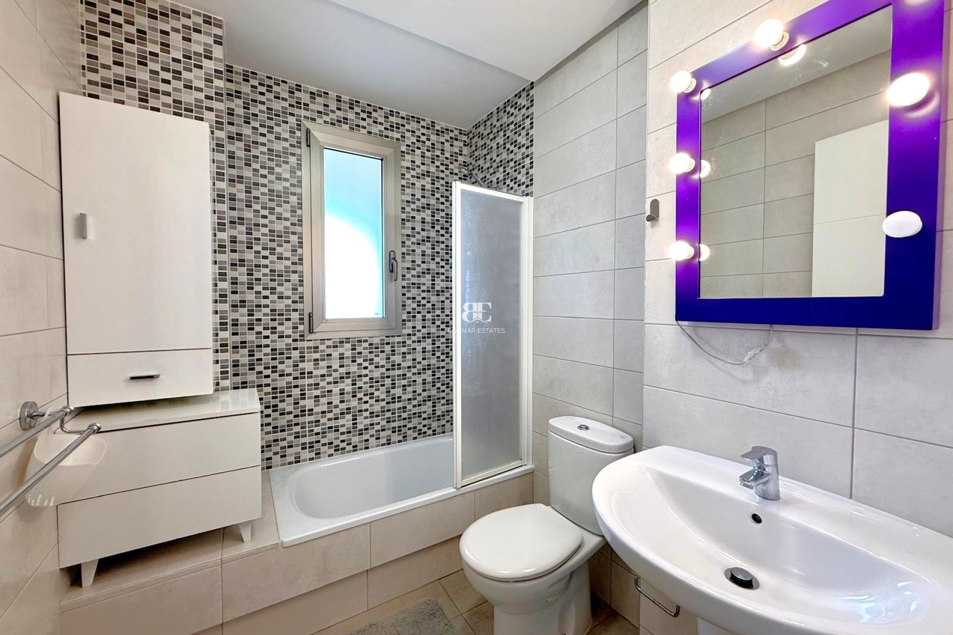 Wiederverkauf - apartment -
Villamartín - Los Dolses