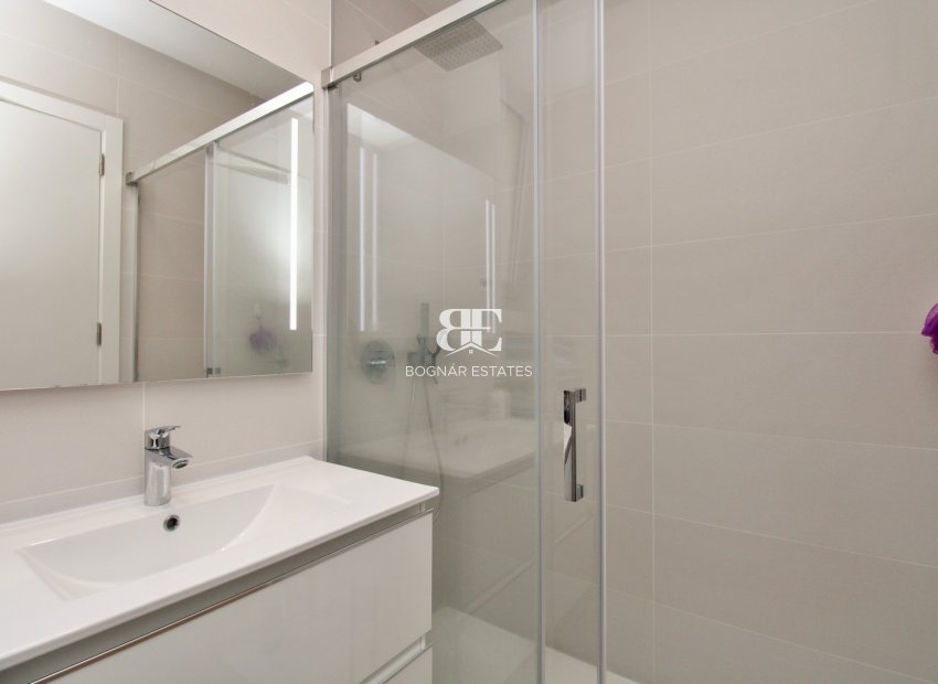 Wiederverkauf - apartment -
Villamartín - Los Dolses