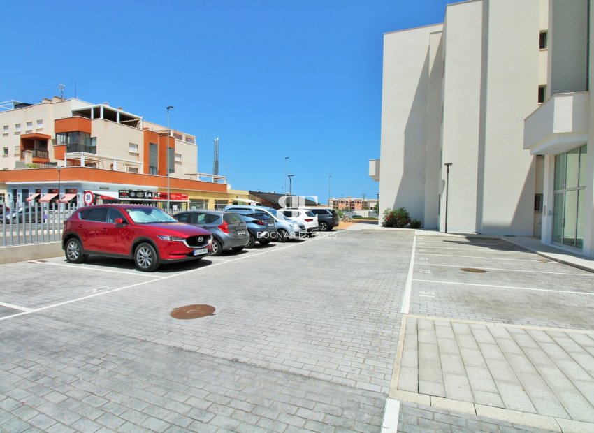 Wiederverkauf - apartment -
Villamartín - Los Dolses