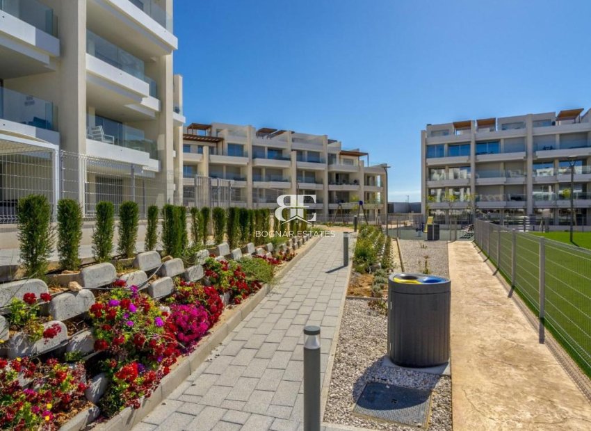 Wiederverkauf - apartment -
Villamartín - Los Dolses
