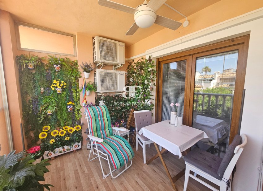 Wiederverkauf - apartment -
Villamartín - PAU 8