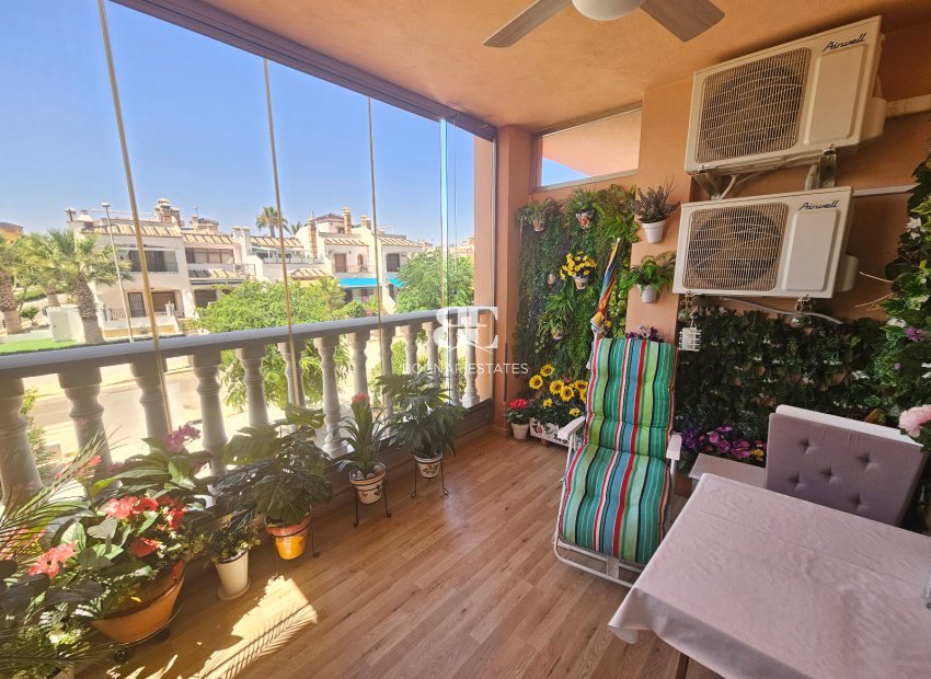 Wiederverkauf - apartment -
Villamartín - PAU 8