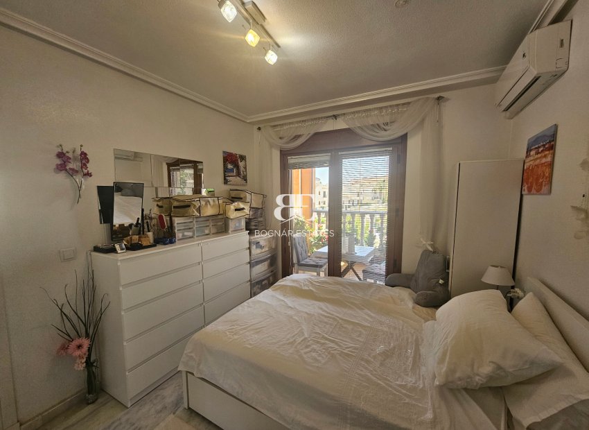 Wiederverkauf - apartment -
Villamartín - PAU 8