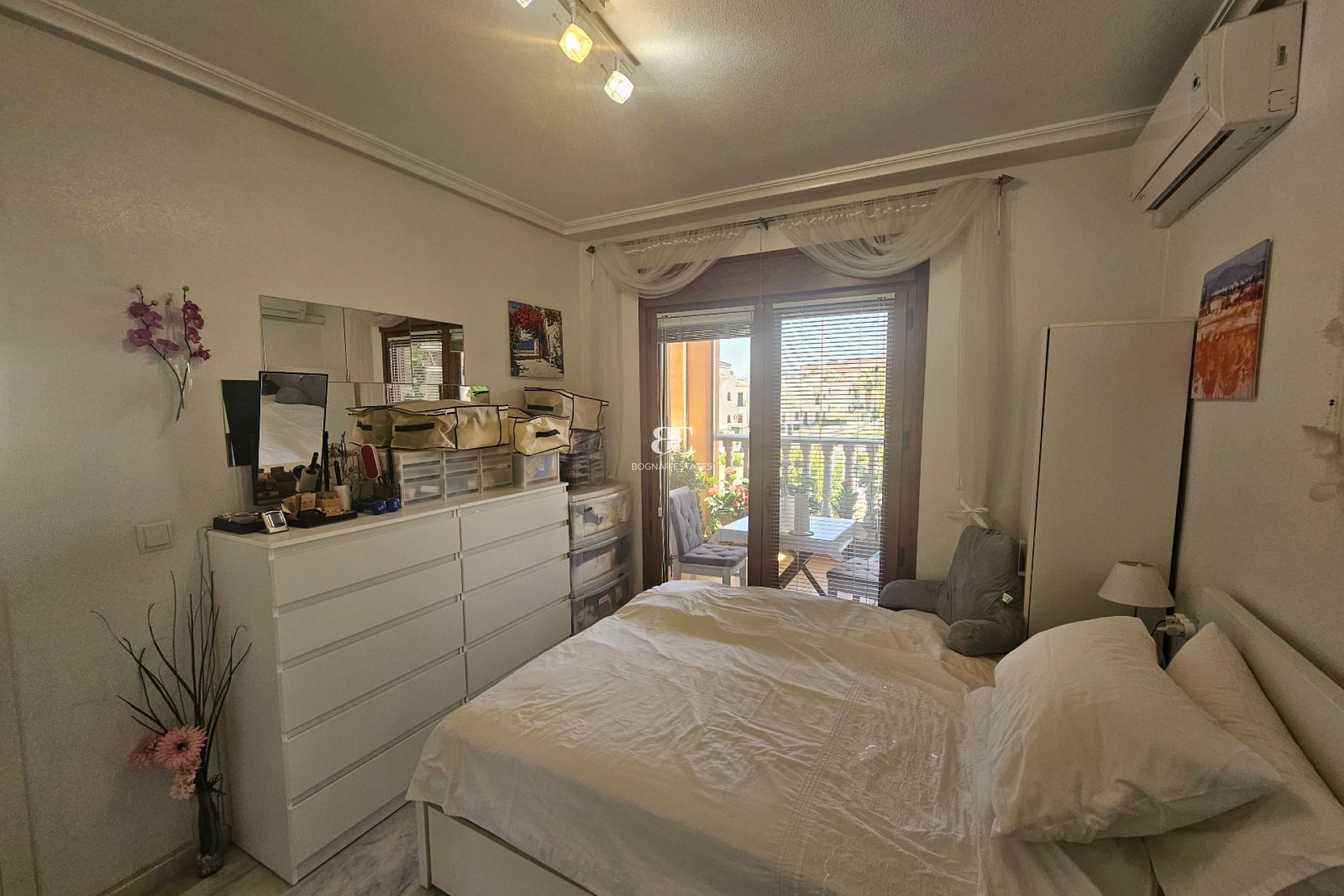 Wiederverkauf - apartment -
Villamartín - PAU 8