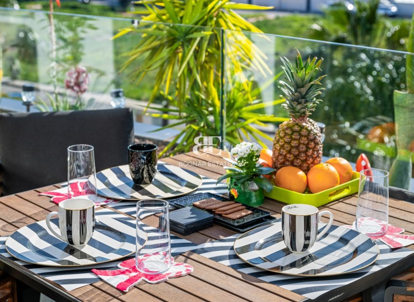 Wiederverkauf - apartment -
Villamartín