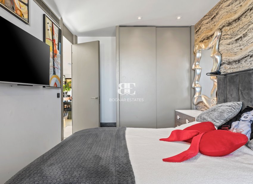 Wiederverkauf - apartment -
Villamartín