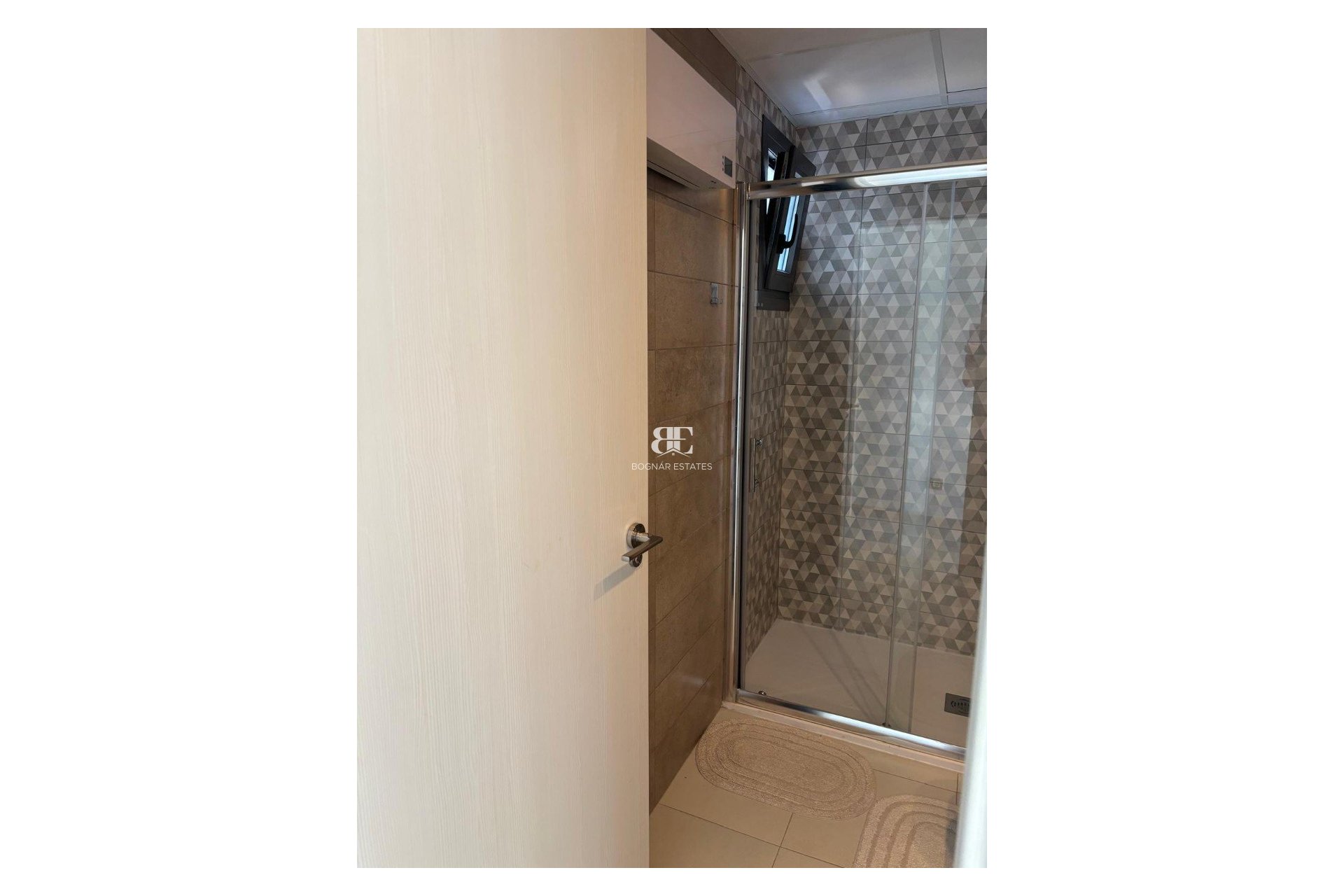 Wiederverkauf - Apartments -
Arenales del Sol - Arenales