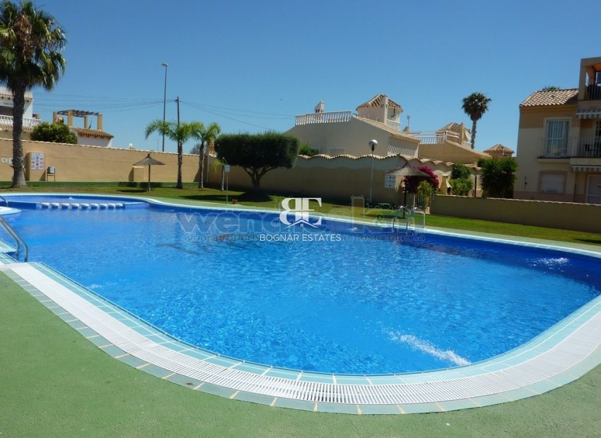Wiederverkauf - Bungalow-Apartment -
Orihuela Costa - Las Chismosas