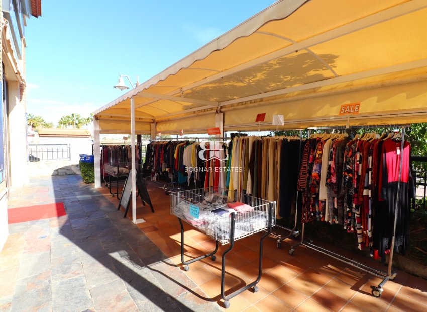 Wiederverkauf - Commercial (Leasehold) -
Algorfa - La finca Golf