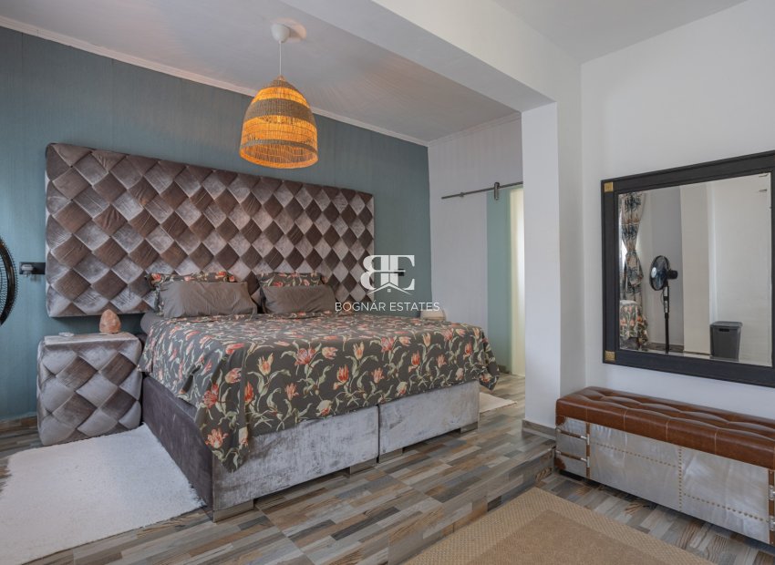 Wiederverkauf - Country House -
Albatera