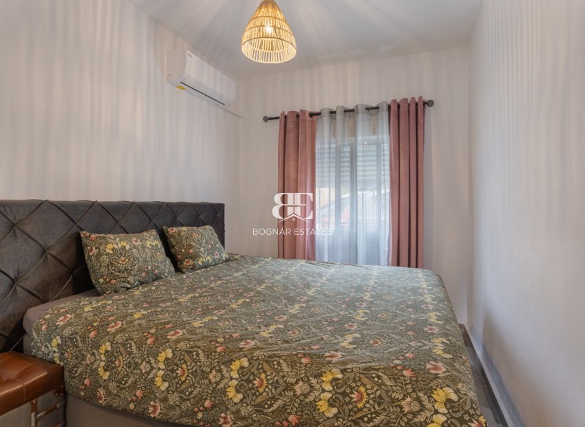 Wiederverkauf - Country House -
Albatera