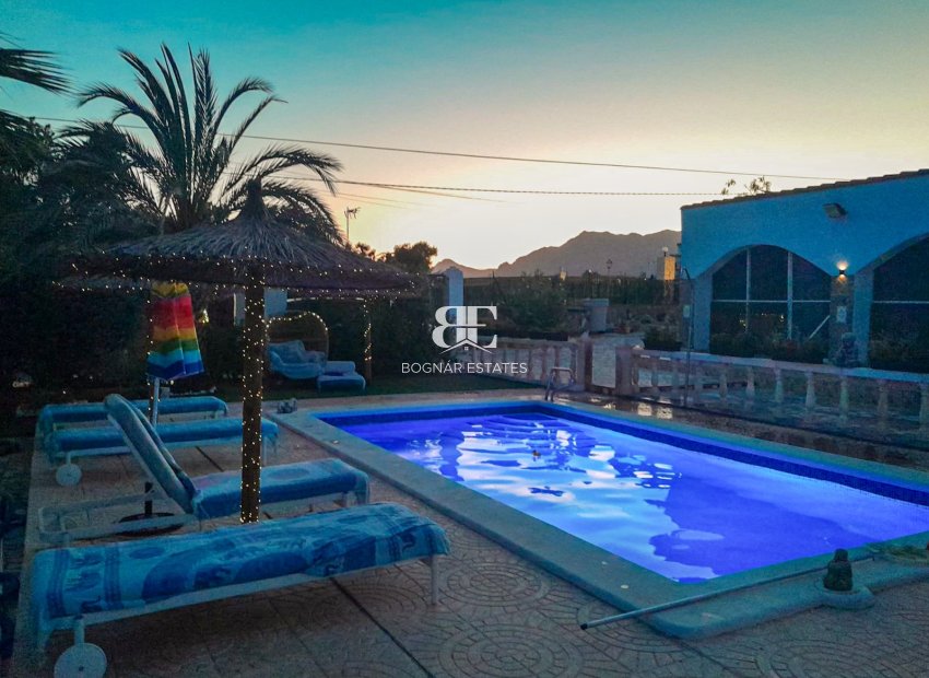 Wiederverkauf - Country House -
Albatera