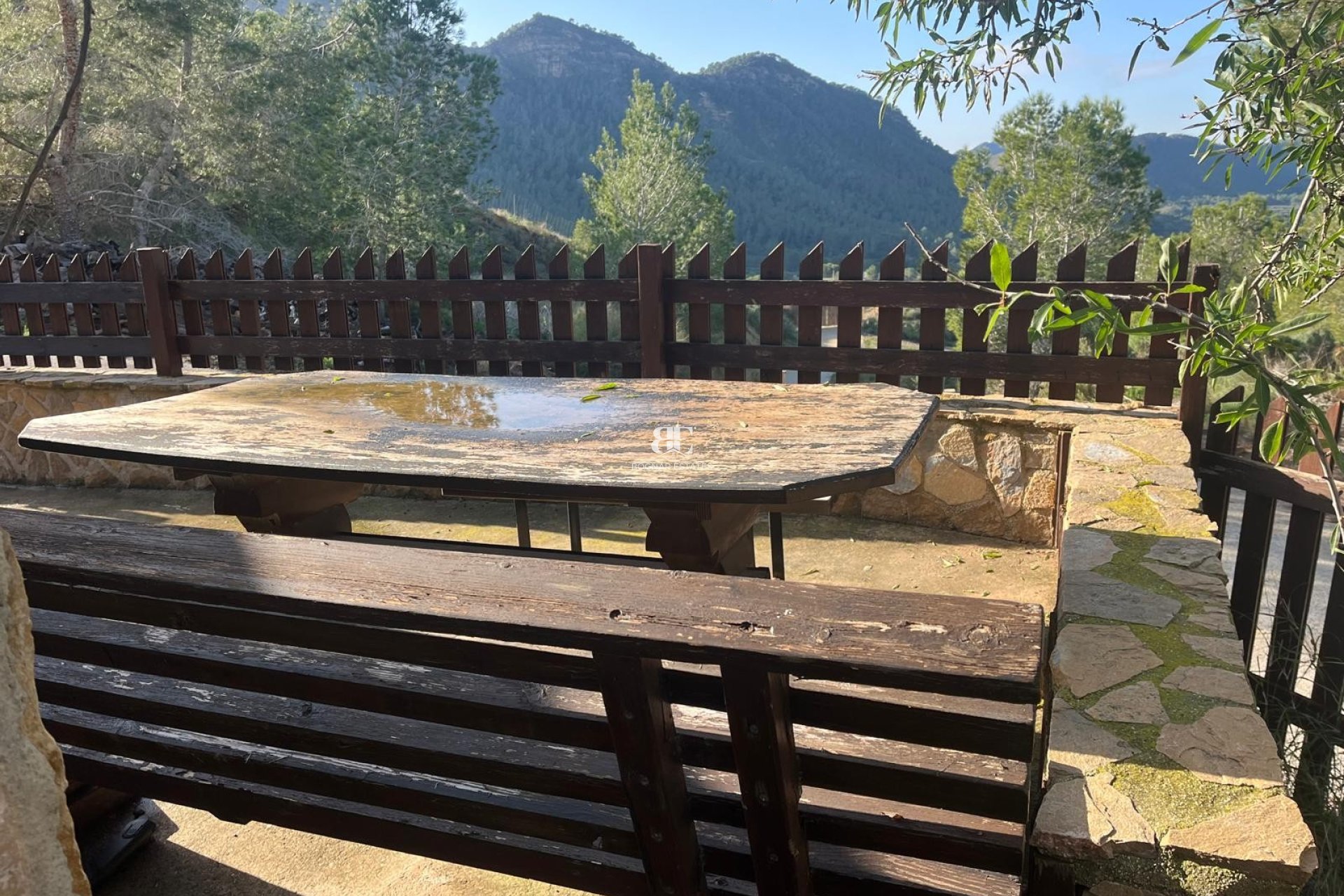 Wiederverkauf - Country House -
Gea Truyols - Gea y Trujols