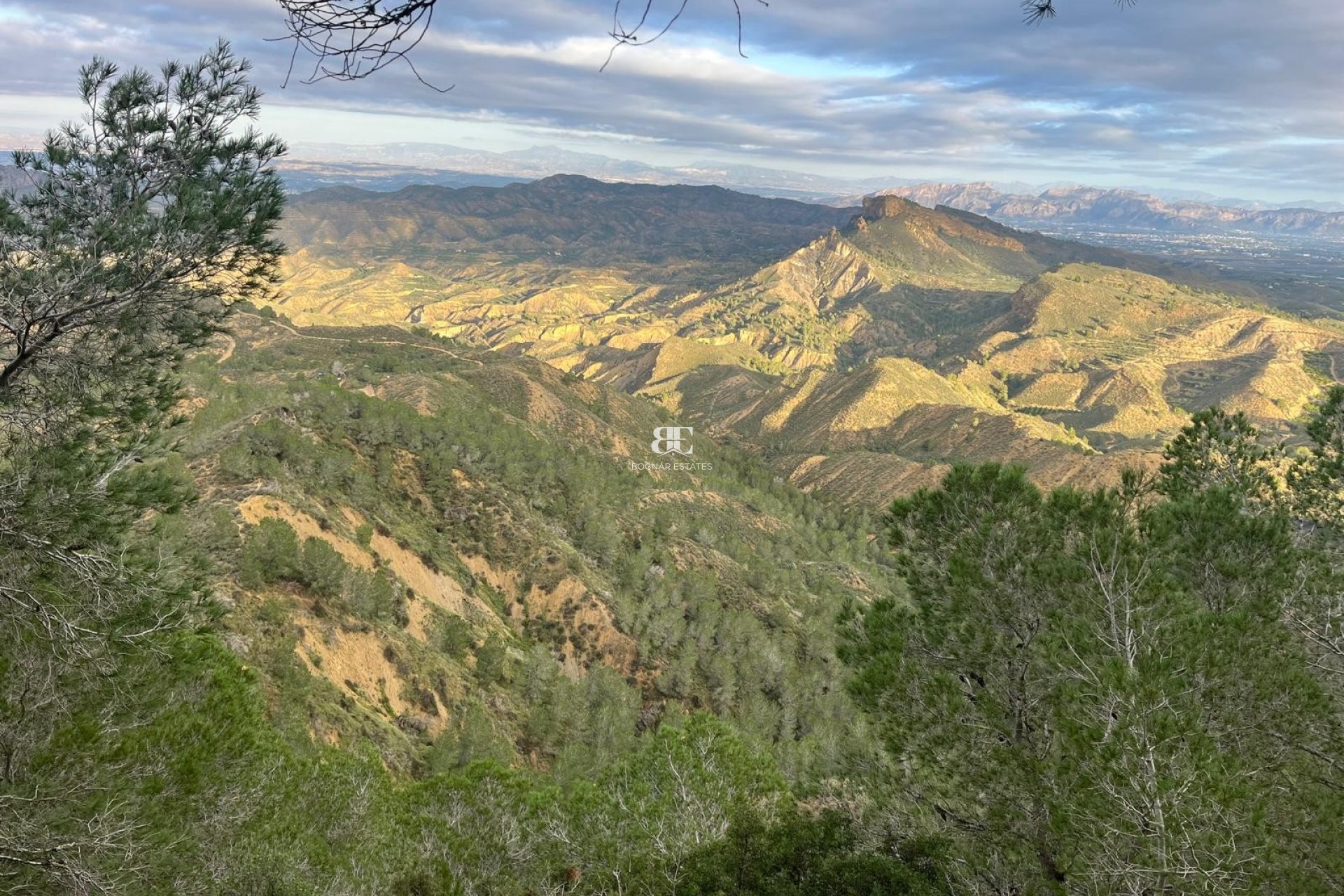 Wiederverkauf - Country House -
Gea Truyols - Gea y Trujols