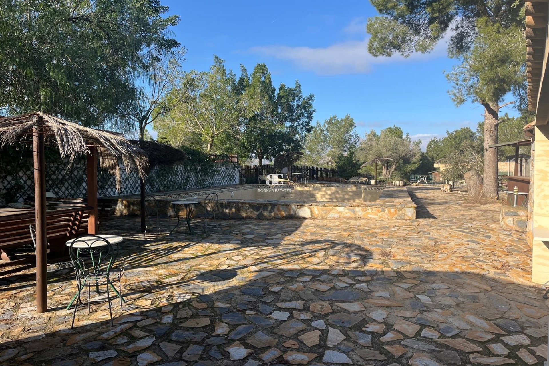 Wiederverkauf - Country House -
Gea Truyols - Gea y Trujols